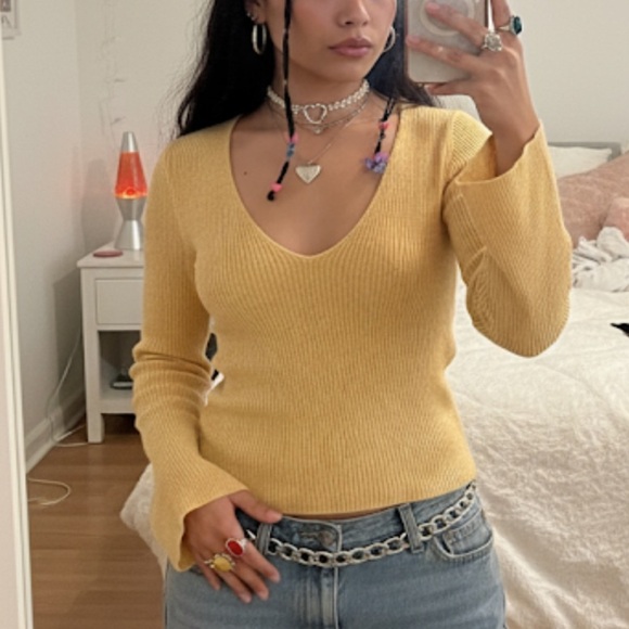 Vintage Y2K Old Navy Ribbed Babydoll Yellow Sweater Size Medium - Picture 1 of 7